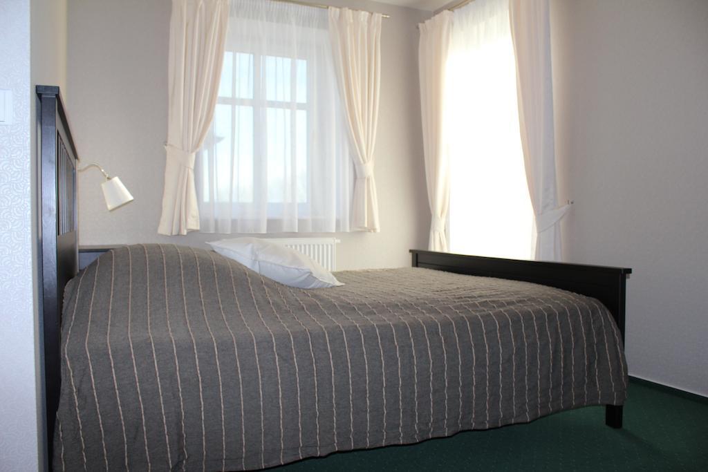 Hotel U Parku Горжовице Номер фото